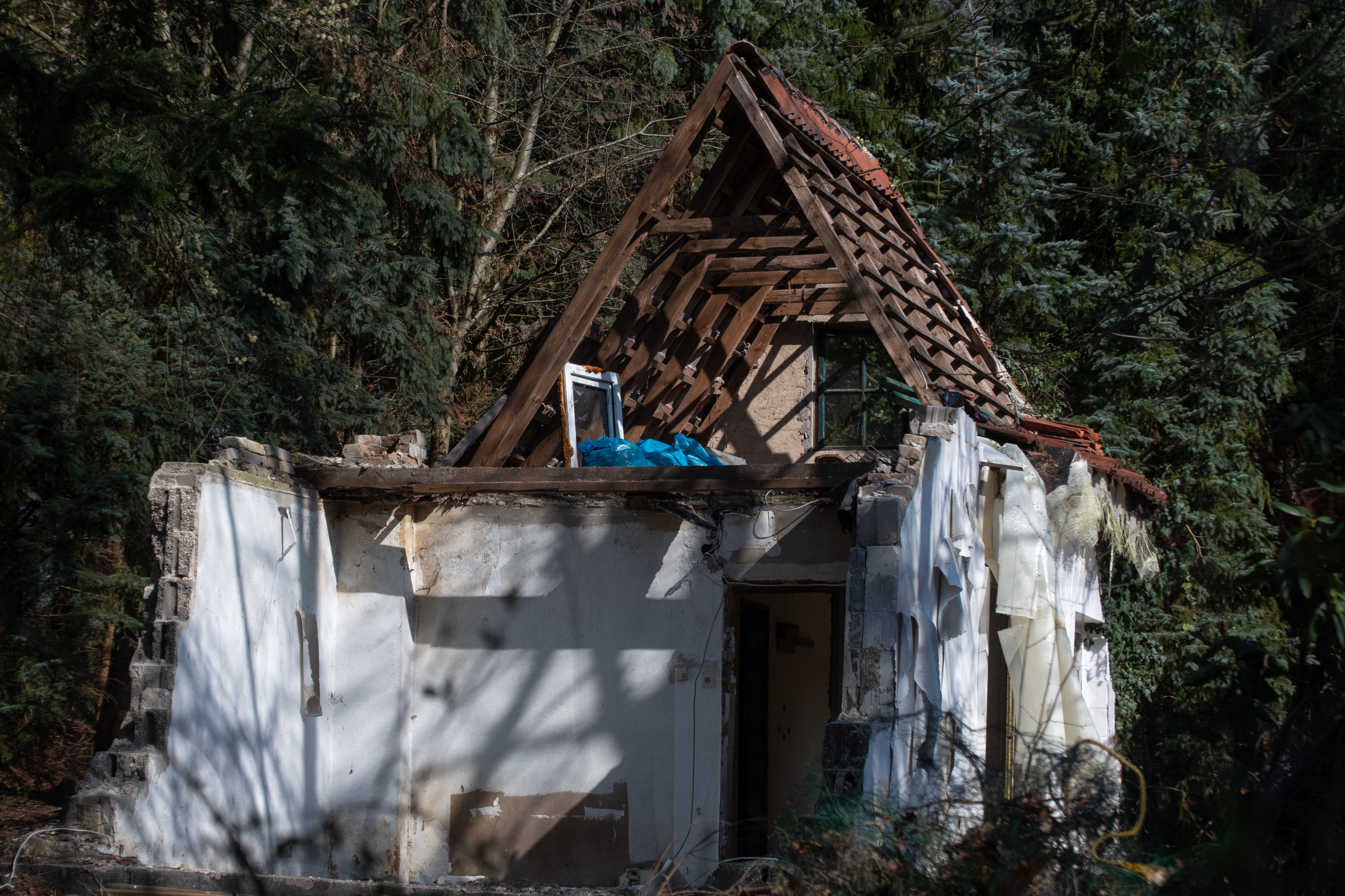 Ich habe Risse und Brüche erlitten